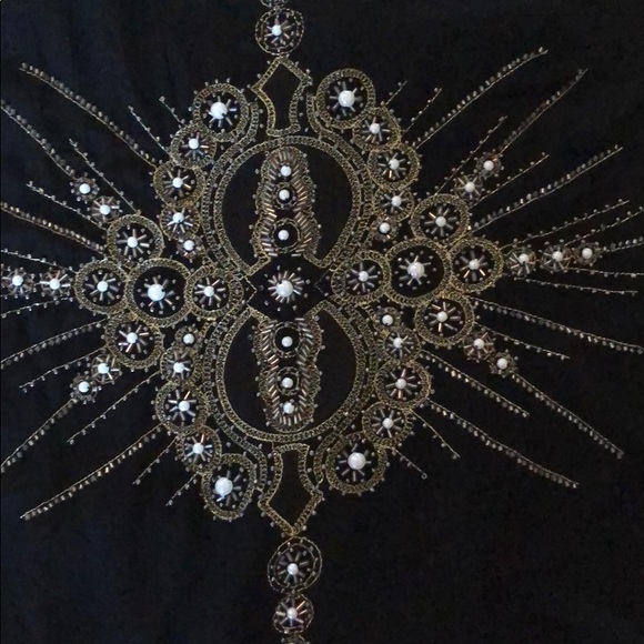 Eye catching black statement blouse - Picture 3 of 3